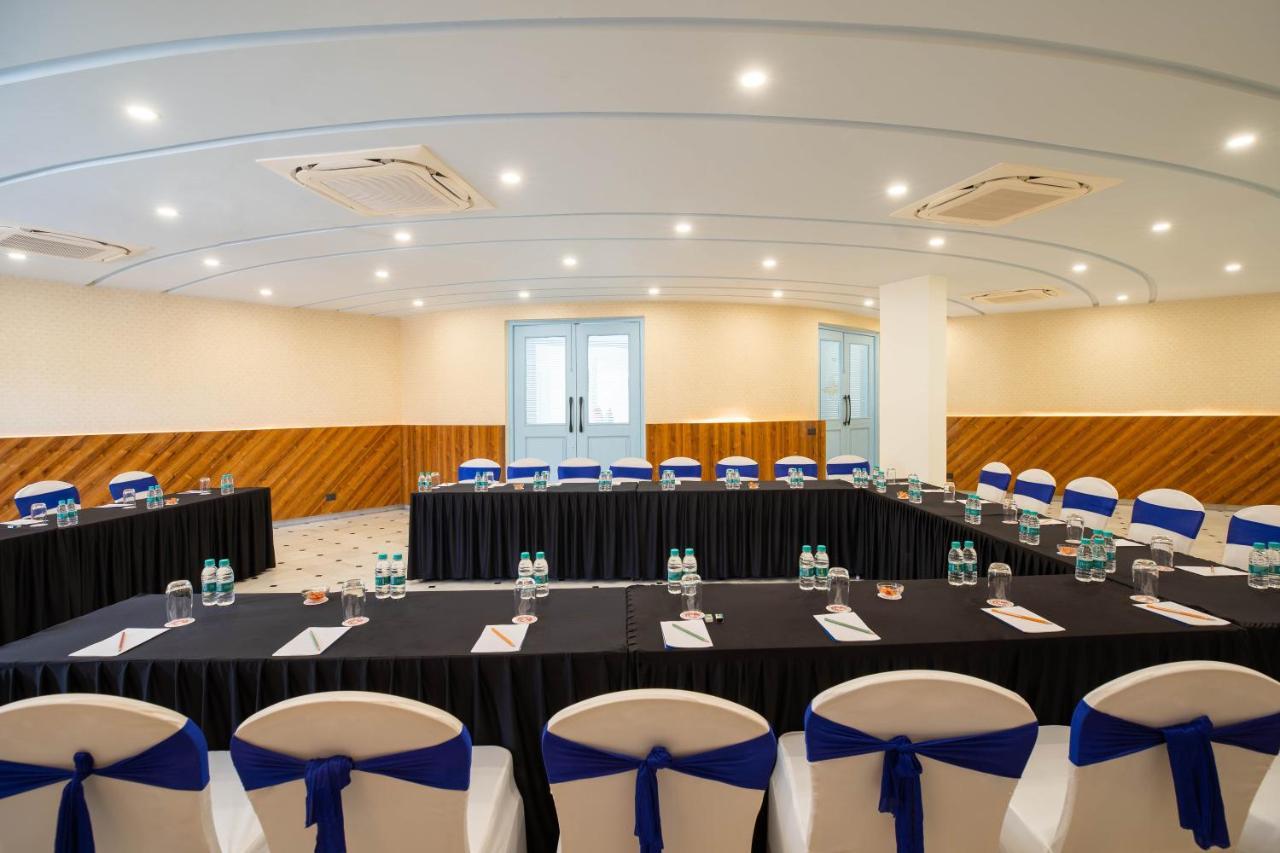 Ramee Royal Resort & Spa - Udaipur Exterior photo