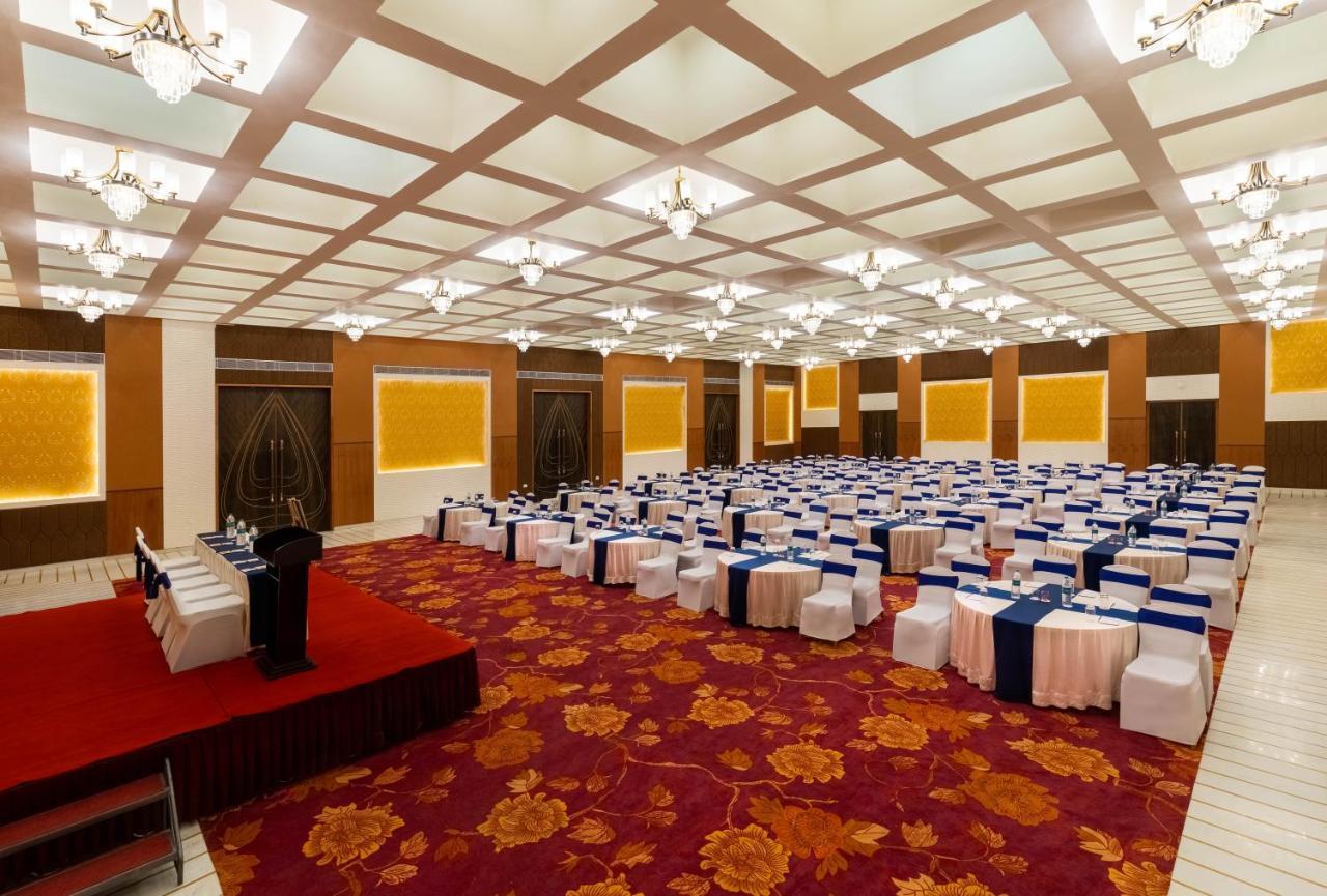 Ramee Royal Resort & Spa - Udaipur Exterior photo