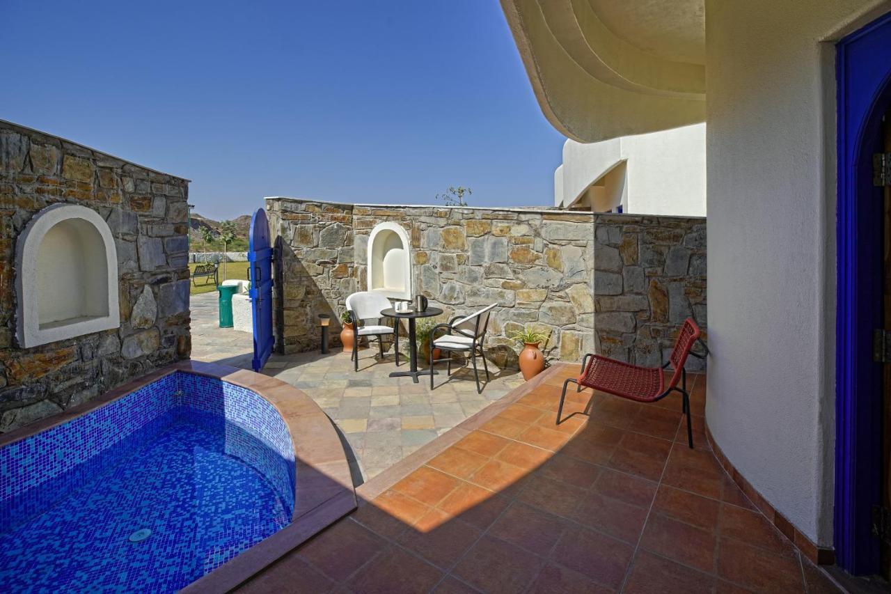 Ramee Royal Resort & Spa - Udaipur Exterior photo
