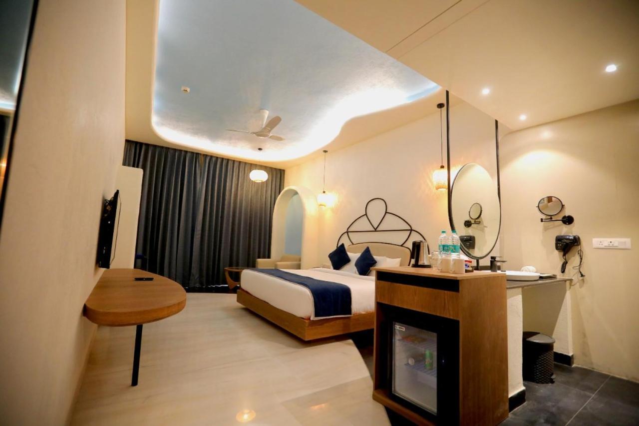 Ramee Royal Resort & Spa - Udaipur Exterior photo