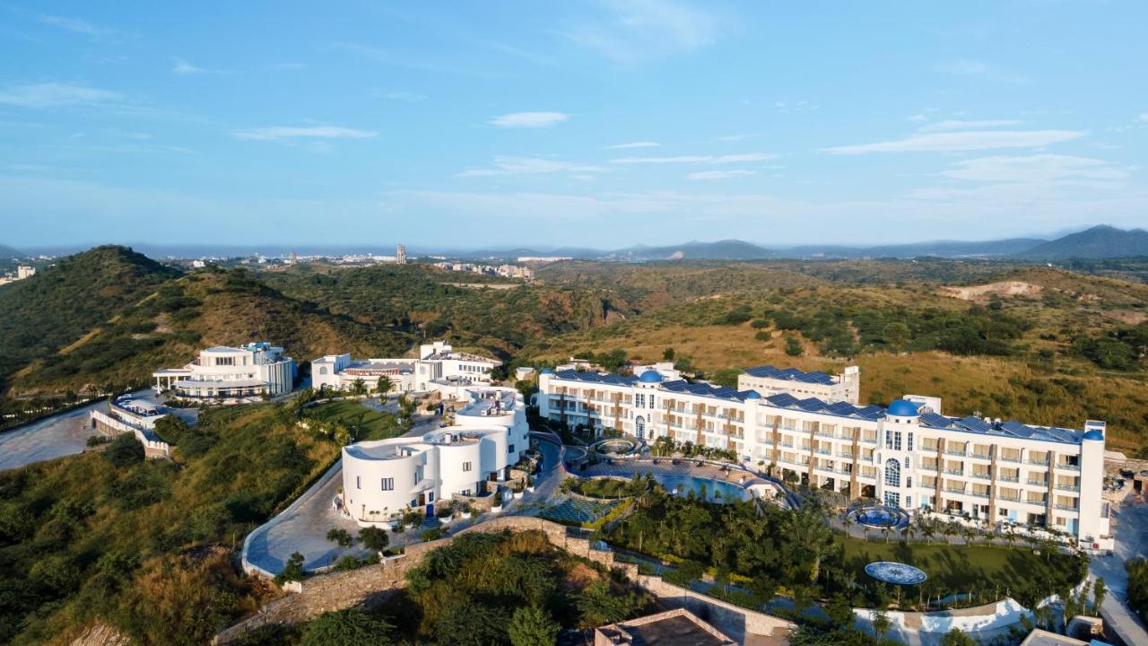 Ramee Royal Resort & Spa - Udaipur Exterior photo